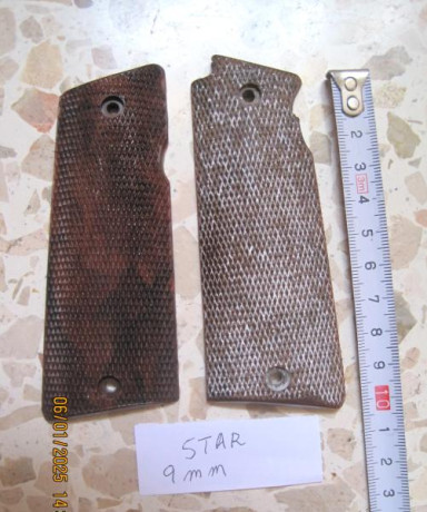VENDO: 
 .. Varias cachas de armas cortas (pistolas), unas conocidas y otras si determinar ..

Iré colocando 20