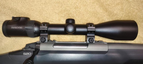 Vendo Swarovski Z6i 2-12x50 comprado en diciembre de 2024. No ha salido nunca al campo y su estado es 01