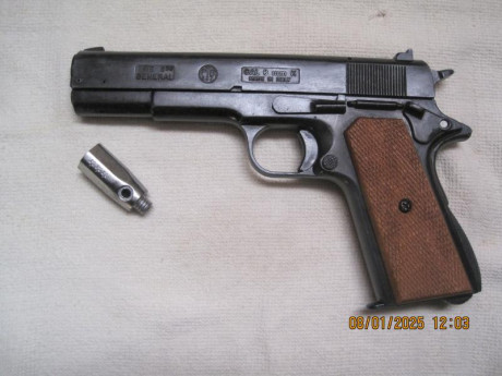  NECESARIO LIBRO DE COLECCIONISTA 



VENDO:
1ª ---- Pistola DETONADORA, marca ME 800 GENERAL, calibre 01
