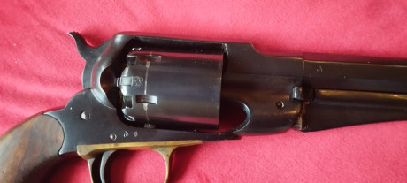 Vendo revolver Remington SANTA BARBARA con cartuchera, comprada en EE.UU.
Punto de mira ajustado a 25 12
