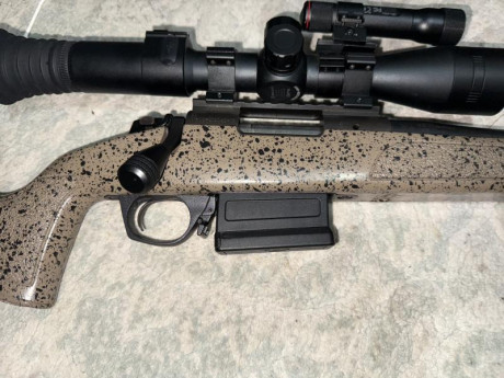 Se vende bergara b14 hmr 6.5creedmore con 3 cajas de uso si llega solo se ha usado para esperas de jabalí 00