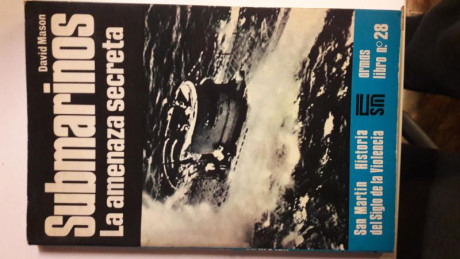 Vendo los dos libros siguientes:

1.- " Las Armas de la Guerra Civil Española " de José María 00