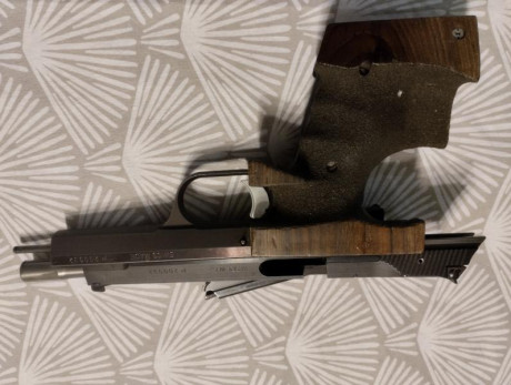 se vende por no usar calibre 38wc funciona perfectamente un cargador cacha talla m zona de Valencia 850 02
