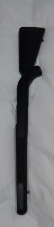 Vendo Culata sintética negra. Corelite. Vale para todos los M98 y Santa Barbara.

75 € más portes si los 00