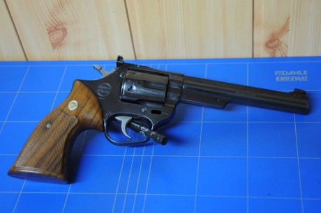 Hola amigos, estoy buscando un revólver Astra o Llama en .38Spl., en la comunidad Gallega por el tema 01