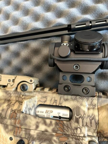 Se vende Smith&Wetson MP15 sport krypten 22lr. Esta practicamente nueva no ha tirado mas de 50 tiros. 01