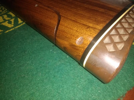 Vendo escopeta de trap Miroku 3800 W gama alta. Está toda labrada y maderas del grado 5 acabadas al aceite, 12