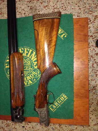 Vendo escopeta de trap Miroku 3800 W gama alta. Está toda labrada y maderas del grado 5 acabadas al aceite, 20