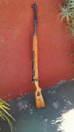 Vendo Máuser K98 en cal.30-06. precioso y en excelente estado. Se encuentra en Tenerife. Precio 950€. 02
