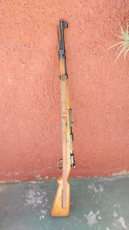 Vendo Máuser K98 en cal.30-06. precioso y en excelente estado. Se encuentra en Tenerife. Precio 950€. 01