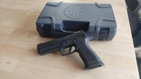 Sig Sauer P320 X Five Legion, usada únicamente en precisión, cañón Bull Barrel 5",incluyo además 02