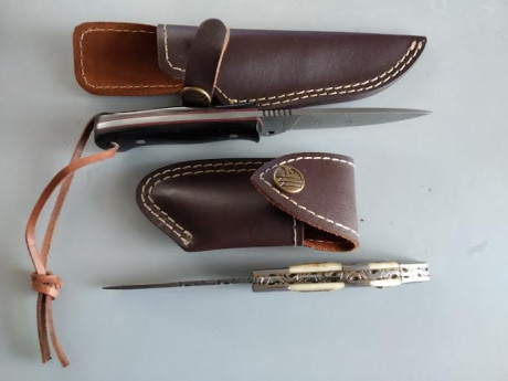 Vendo 1 Cuchillo y 1 navaja Wlilliam & Son London  en acero damasco. 
Están sin estrenar. Comprados 41