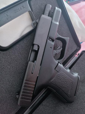 Buenas vendo pistola de fogueo tipo Glock 26 9 mm PAK
La compré como capricho de coleccionista y e decidido 01