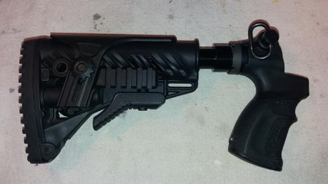 Se venden estos accesorios para escopetas Mossberg 500/590, cal.12 (según fabricante también es compatible 00