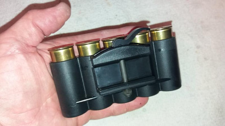 Se venden estos accesorios para escopetas Mossberg 500/590, cal.12 (según fabricante también es compatible 10