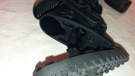 Se venden estos accesorios para escopetas Mossberg 500/590, cal.12 (según fabricante también es compatible 22