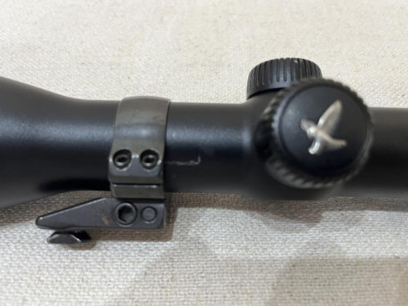 Se vende visor Swarovski Z6i de 2,5-15x56 en perfecto estado y muy cuidado. Se vende solo el visor, las 00