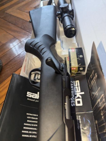 Se vende Sako Quad calibre 22lr nueva a estrenar, no ha salido de casa y no ha tirado ningún tiro, se 02