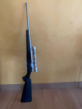 COMPAÑERO VENDE BROWNING CAL.30-06 CERROJO
MONTURAS FIJAS
VISOR LEUPOL 3-9
 1400  Euros.   NEGOCIABLES 01