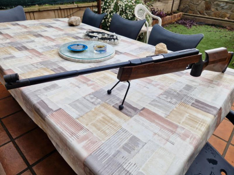 A la venta fwb 300s match, totalmente restaurada interiormente,  13,5 julios ,incluye todos sus elementos 02