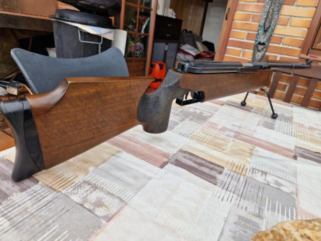 A la venta fwb 300s match, totalmente restaurada interiormente,  13,5 julios ,incluye todos sus elementos 00