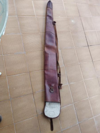 Se vende escopeta Benelli superligera calibre 12 con polichoques tiene 66 cms de cañón en perfecto estado 72