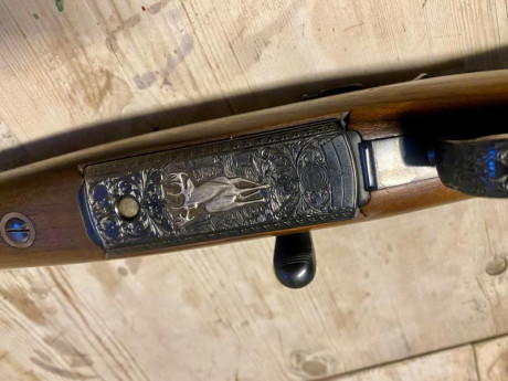 Un amigo vende esta joya, falleció su padre y tiene excedente de armas.
Es un Mannlicher Schoenauer 7x64. 00