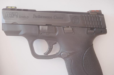 Vendo esta Mp9 Shield Ported Performance Center.

Cañón y corredera compensados, alza y punto de mira 11