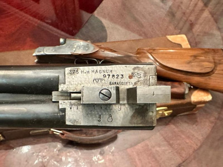Rifle Express Sarasqueta 375 H&H año del año 1977, en buen estado de conservación. Leves marcas propias 00