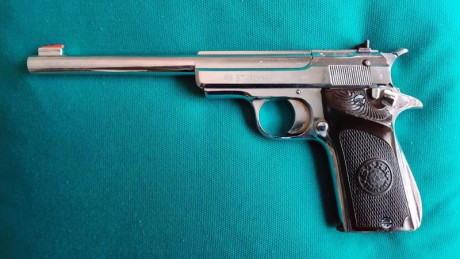  stgar22.jpg 
VENDO- pistola Star22 antigüa(1950), funciona perfectamente;  con un cargador de 10. Precio 00