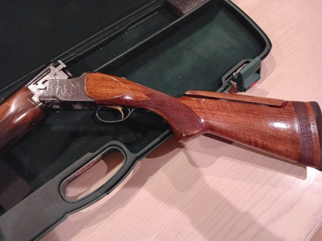 Escopeta de caza miroku que decir de la calidad de estas armas 
Cañón 71 
Culata regulable de 37cm
Maleta 01