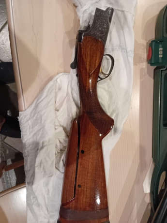 Escopeta de caza miroku que decir de la calidad de estas armas 
Cañón 71 
Culata regulable de 37cm
Maleta 12