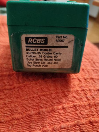 Vendida,,Turquesa doble cavidad RCBS 38-090-RN 01