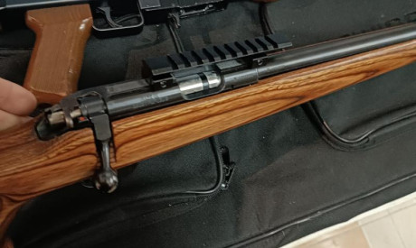 Vendo carabina CZ 455 calibre 22 LR solo a tirado 4 ó 5 cajas.
Precio 450 euros mas 60 euros de portes, 02