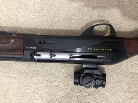 Vendo escopeta Benelli Bellmonte II y sus 5 chokes + AIMPOINT Micro H-1, prácticamente nueva.
No hago 00