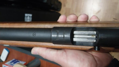 Hola compañeros.

A caido en mis manos una carabina bastante antigua y me gustaria tener algo mas de informacion 00