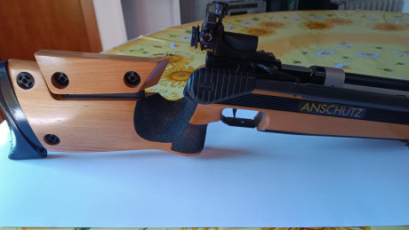 Buenas tardes.
Como digo; Vendo esta carabina Anschutz, para reparar o para repuestos de otra semejante.
El 11