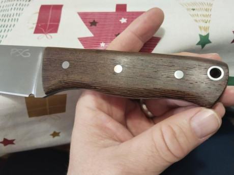 Hola a todos, vendo este PSG con funda de cuero a medida de buena calidad y con porta firesteel y firesteel 12