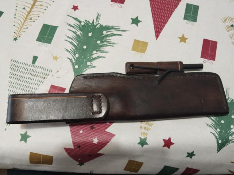 Hola a todos, vendo este PSG con funda de cuero a medida de buena calidad y con porta firesteel y firesteel 20