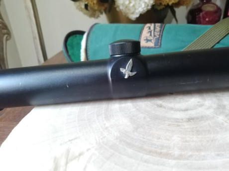 Buenas noches,

Vendo Swarovski de batida 1-4x24 con retícula 4a, incluye tapas Butler Creek y funda Venator 10
