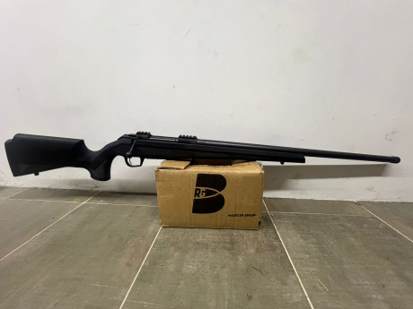 Hola a todos.
Pongo en venta esta rifle del calibre .300 win mag
El conjunto consta de:
rifle CZ 600 ALPHA
En 00