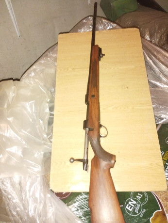Un amigo vende un Manlincher M72 calibre 270w y un Sako Finnbear en 300 wm.
El primero 500€ sin visor 00