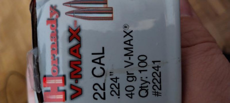 Vendo 256 puntas del.224 de 40 greis Hornady V-Max en Madrid.
 70€ portes no incl 01