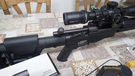 Pues eso lo compré para prs, pero al final no sigo  con la afición, el rifle está impoluto tendrá unos 00