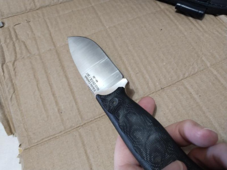 Vendo j&v chacal bushcraft usado pero en buen estado una edición Mad Duck el precio son 40€+ gastos 10