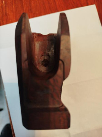 Vendo cachas zurdo Tesro TS22-2, talla mediana, en buen estado
Precio 100 Euros portes incluidos.
Tel. 00