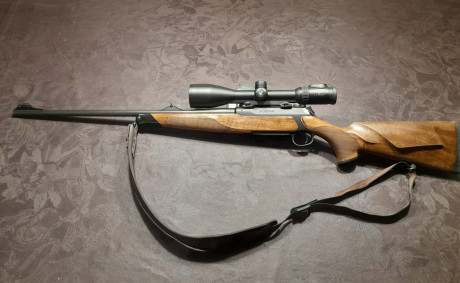 Sauer 404 de un amigo en 7mmrmg ,con visor Swarovski z8 2,3-18x56i 5500€, i monturas summ de rail más 12