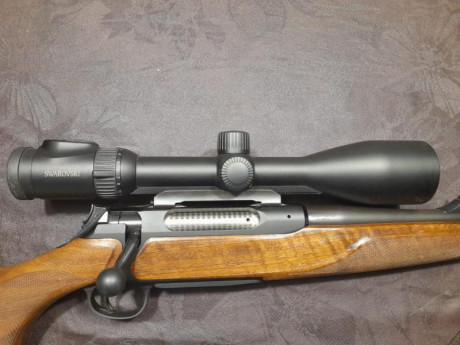 Sauer 404 de un amigo en 7mmrmg ,con visor Swarovski z8 2,3-18x56i 5500€, i monturas summ de rail más 10