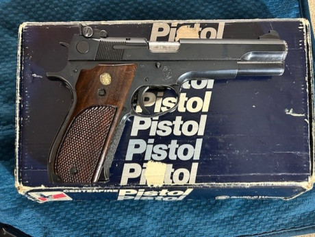 Buenas
RESERVADA mi pistola Smith and Wesson model 52-2 Master, calibre .38 Special Wad Cutter, con dos 00