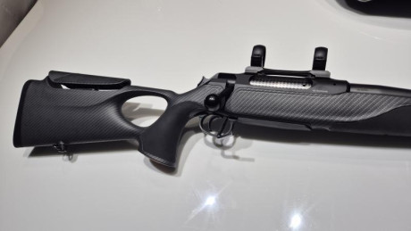 Vendo rifle Sauer synchro XT 404  calibre 8x68S, rosca homologada y freno de boca original Sauer,  puntos 02